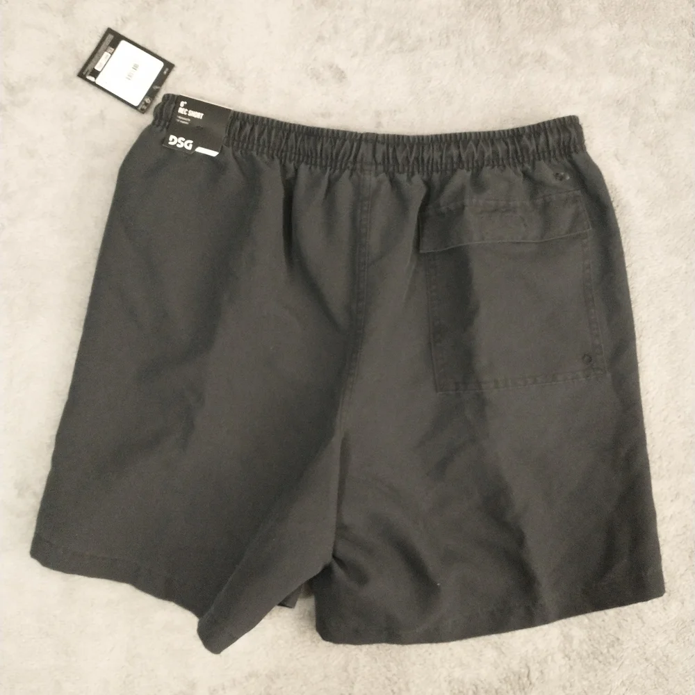 NWT DSG Men's 6